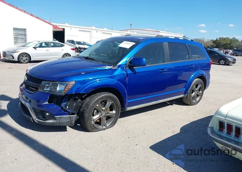 2015 Dodge Journey Crossroad z USA, uszkodzony, nr VIN 3C4PDCGG7FT611145